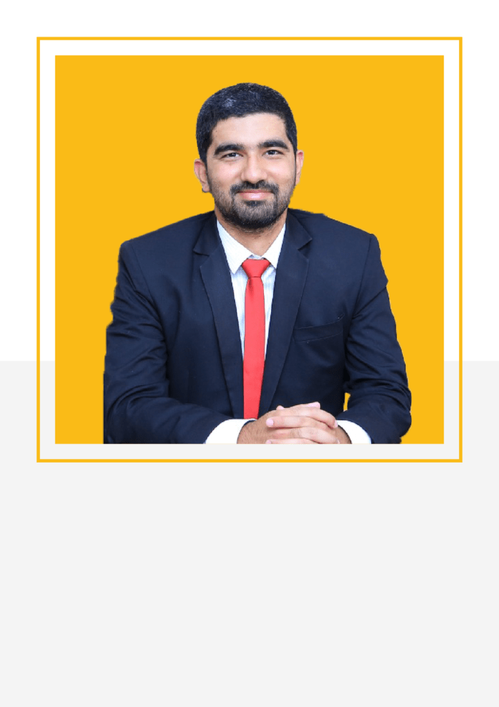 Profile dp of Finance Director of the UNIMENTOR-Pakistan's Leading Study Abroad Consultants